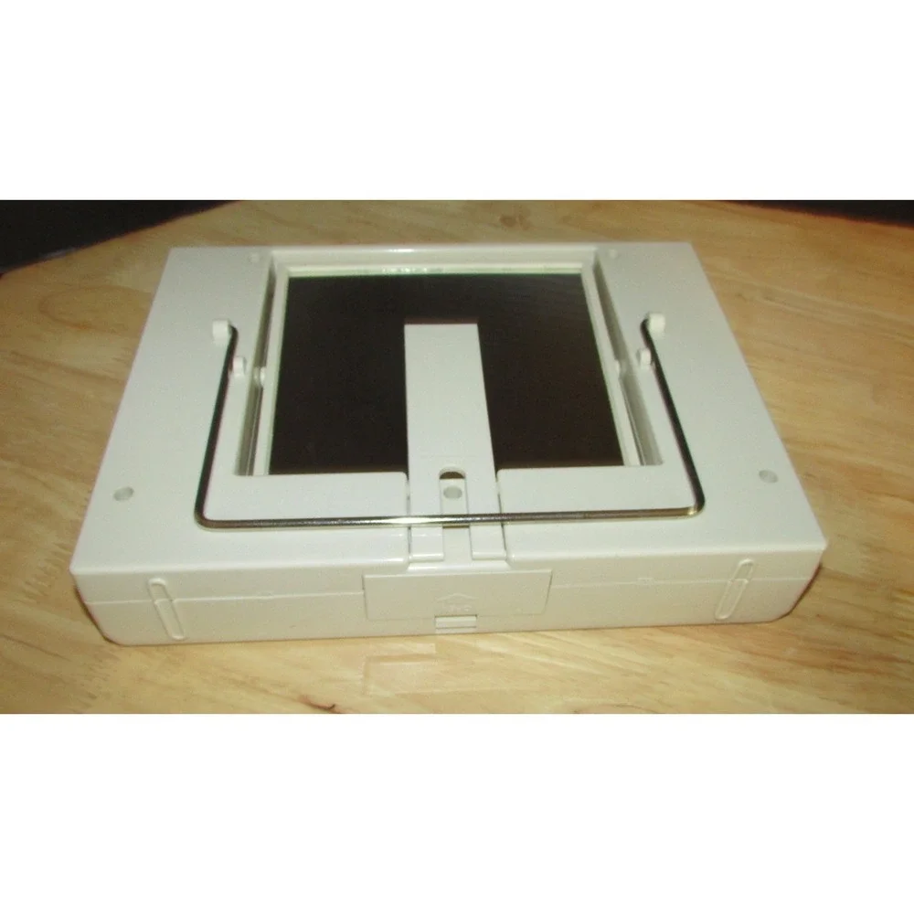 Vintage Avon Reflections of Beauty Lighted Vanity Make-Up Mirror 2 sided 1986